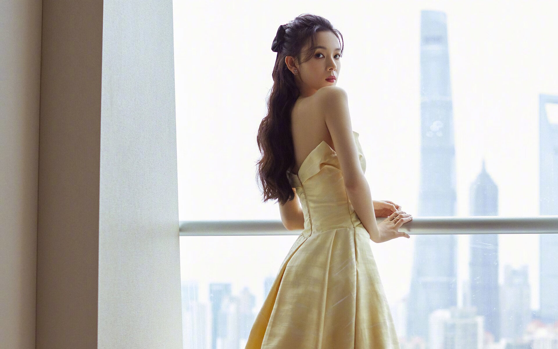 爱游戏体育下载-中国足球市场化程度低，中国足球市场规模